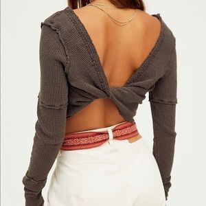 🏷️ NWT Free people top